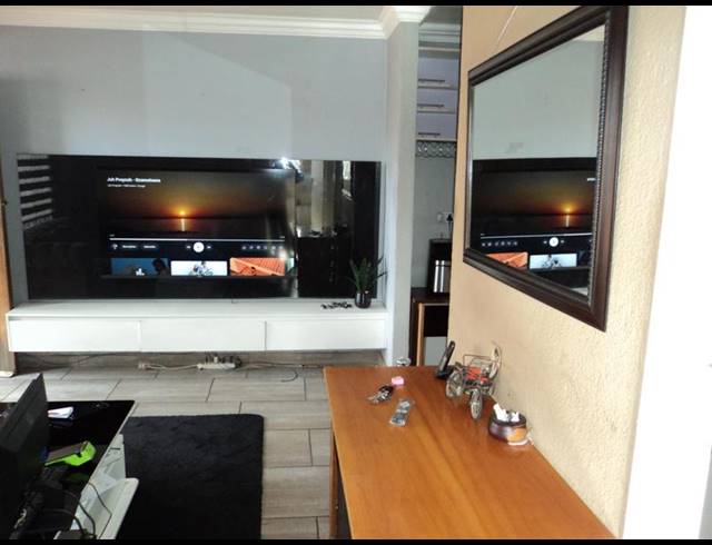 3 BEDROOM HOUSE FOR SALE IN PROTEA GLEN EXT